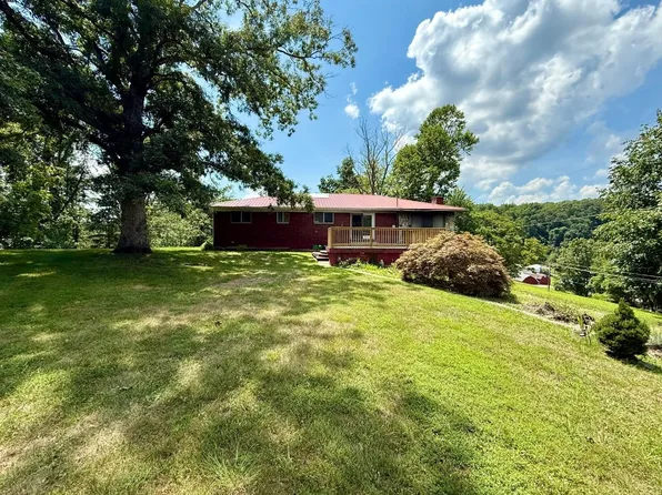 4413 Lake Bonita Rd, Catlettsburg, KY 41129