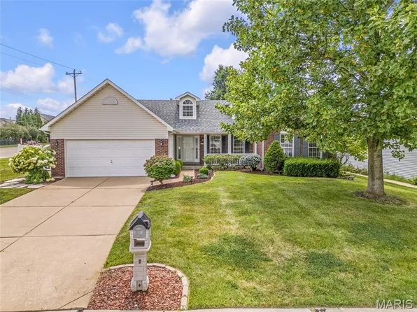 1260 Caribou Run, O'Fallon, MO 63366