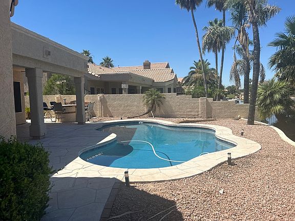 4th image of 3160 S Greythorne Way