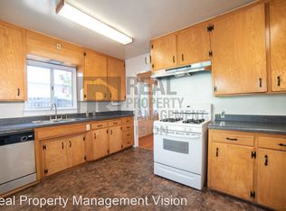 10624 Helendale Ave, Tujunga, CA 91042