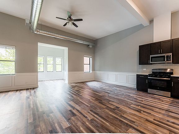 3rd image of 4117 S Michigan Ave #2N