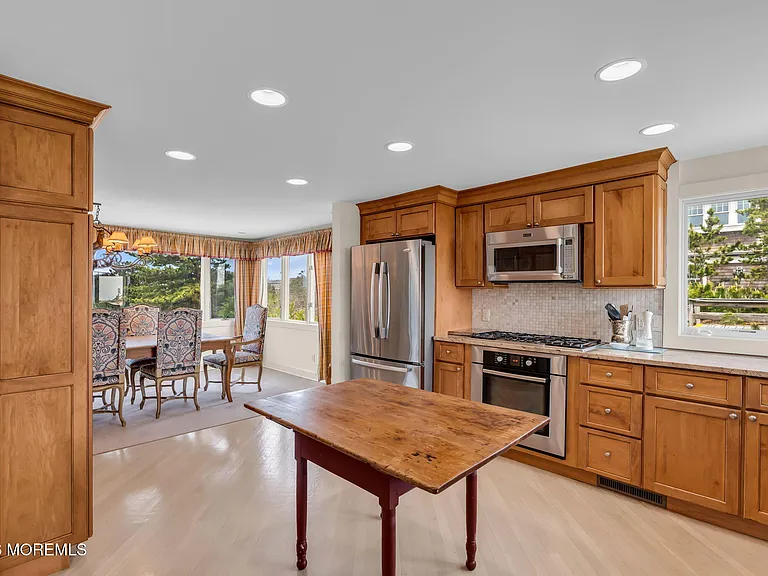 1501 Ocean Ave — Photo 18