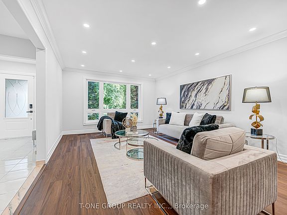 5th image of 63 Hobart Dr