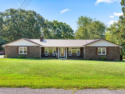 550 Lakeview Cir, Tennessee ridge, TN, 37178