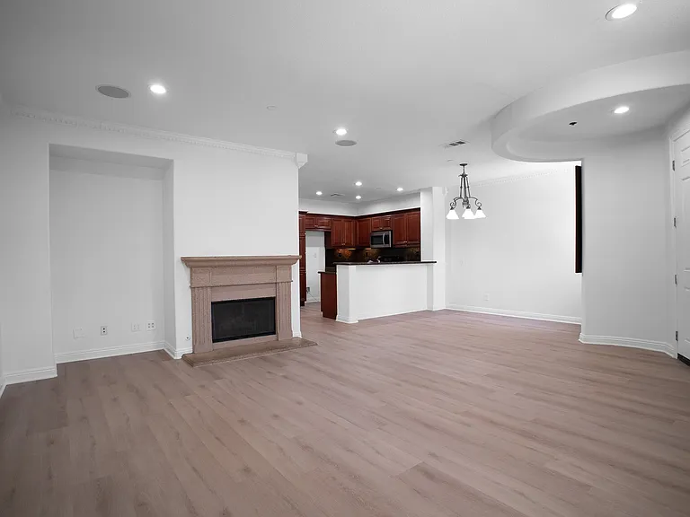 6956 Vining St — Photo 6