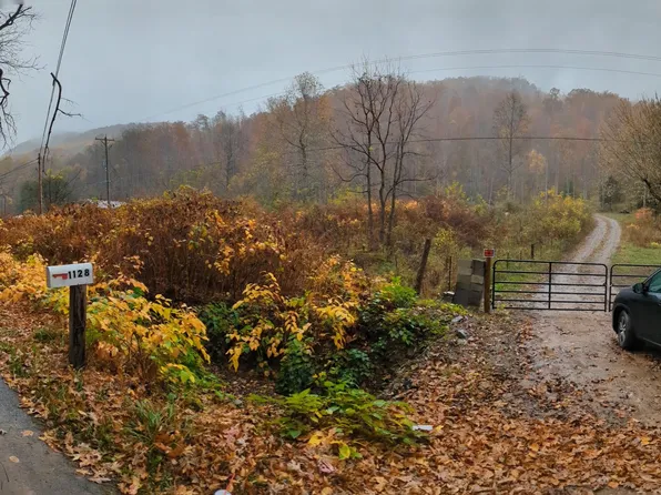 1128 Left Poor Valley Rd, Pennington Gap, VA 24277