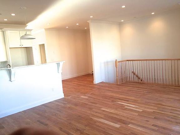 4th image of 1048 71st St APT 2A