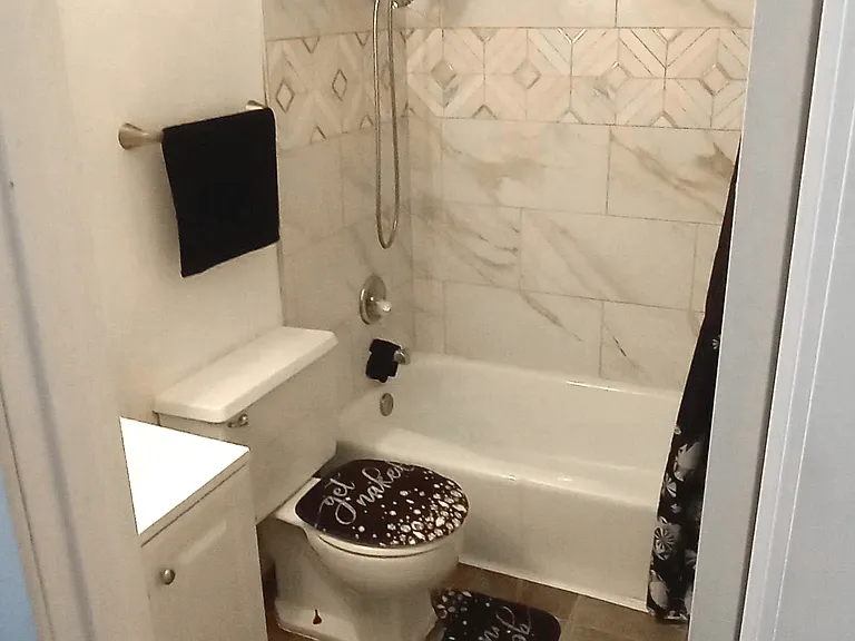 4228 Huntington Ave #3 — Photo 6