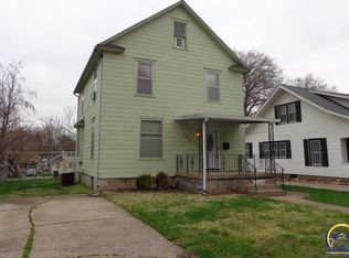 1023 SW College Ave, Topeka, KS 66604