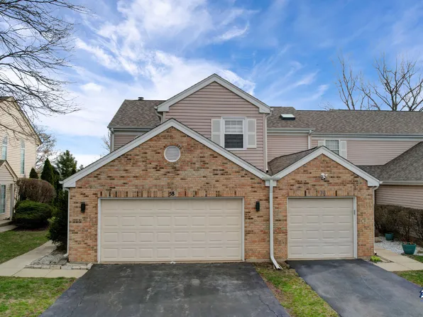 58 King Dr, Streamwood, IL 60107