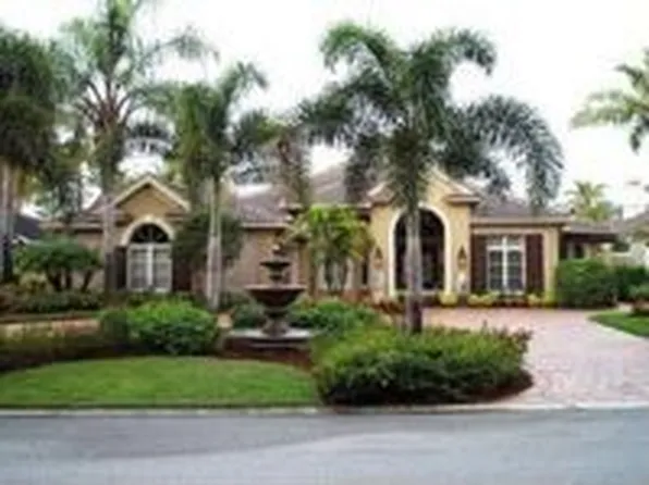 3222 Sedge Pl, Naples, FL 34105