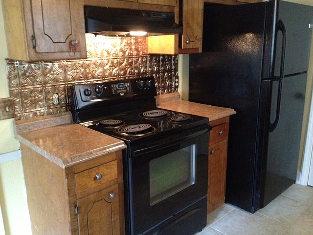1st image of 17510 Ashton Ave