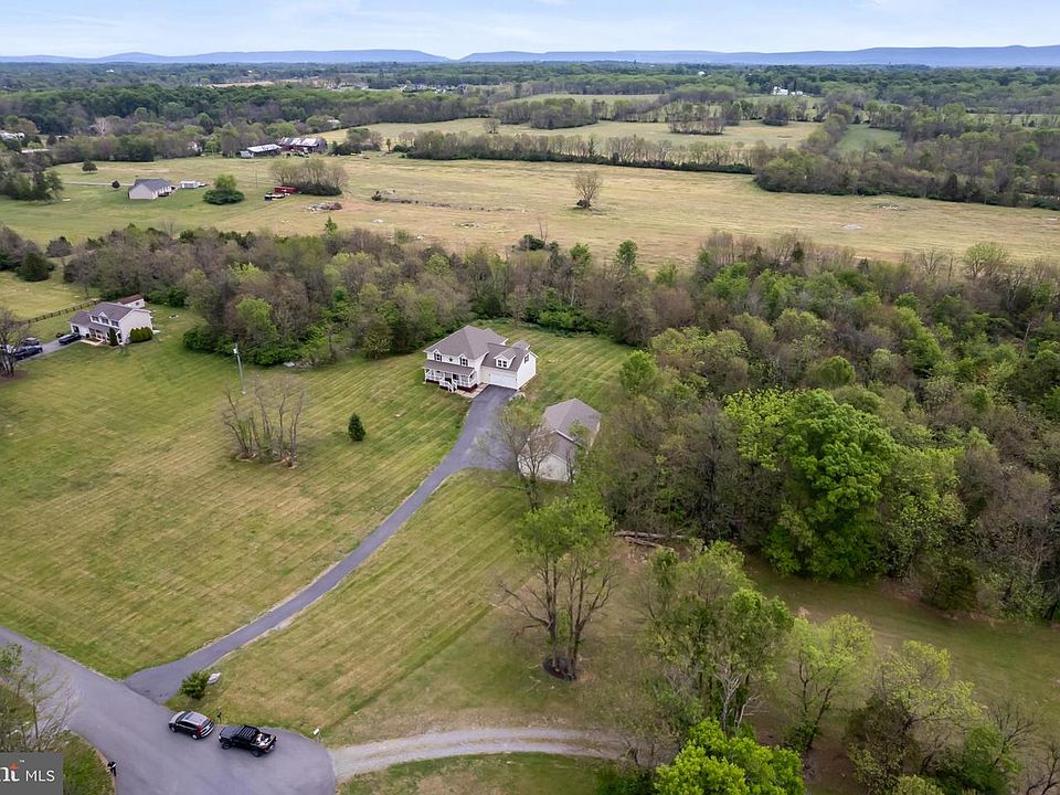 1st image of 64 Sunflower Dr