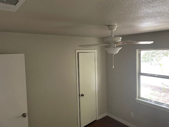 5th image of 12714 Wilmington Dr