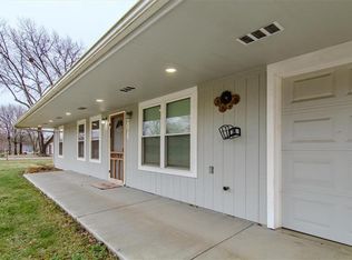 604 E Vogt Rd, Urich, MO 64788