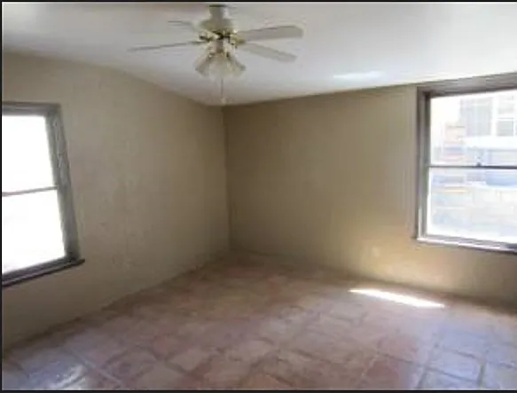 24545 Stewart St — Photo 3