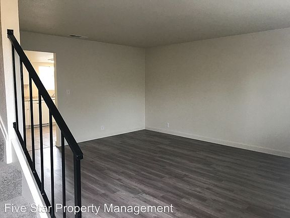 5th image of 417 E St APT 4
