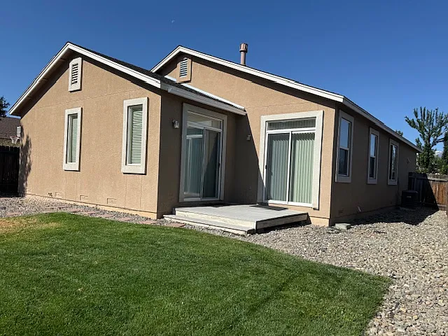 2305 Clementine Ln — Photo 18
