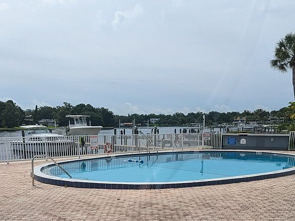 Pool
Enjoy the community pool in this gated neighborhood