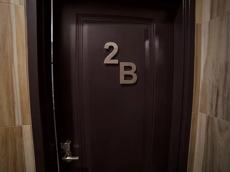 415 New York Ave #2B — Photo 10