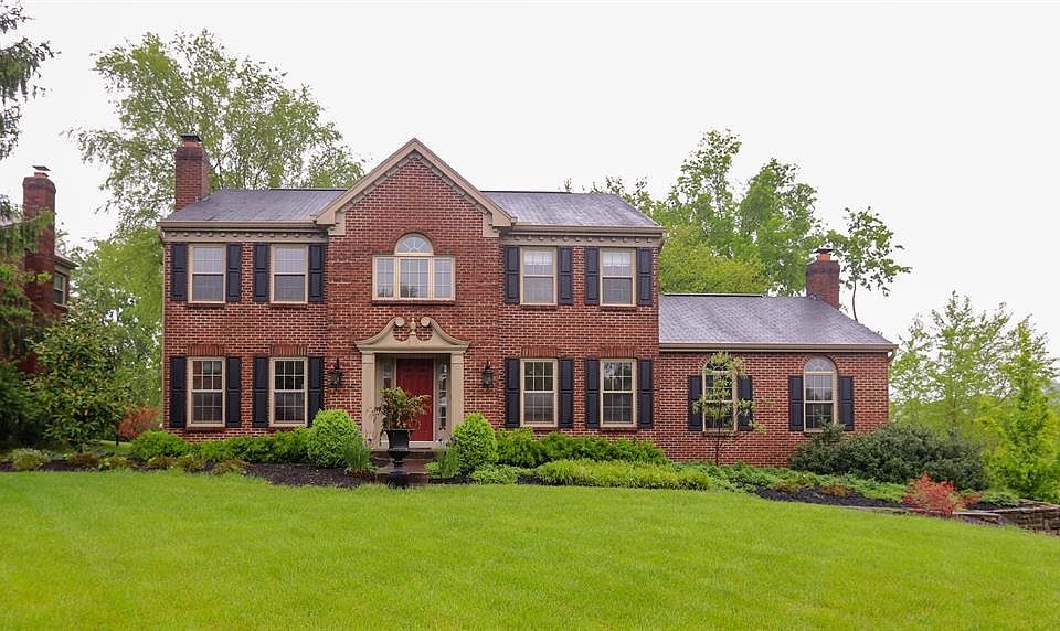 1st image of 120 Woodspoint Dr