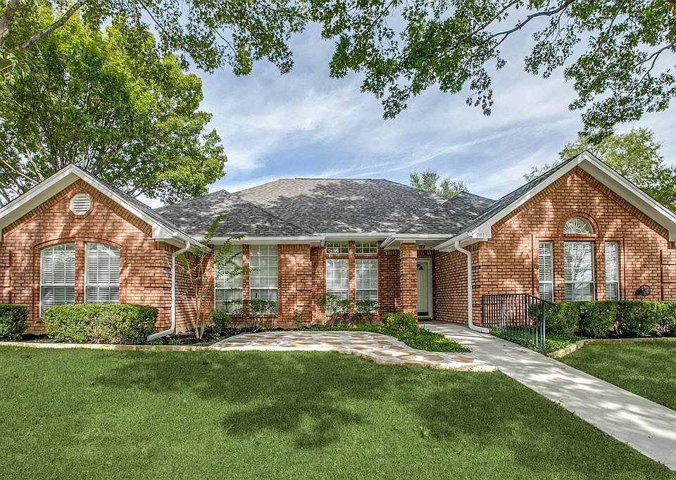 1st image of 7813 Hidden Oaks Dr
