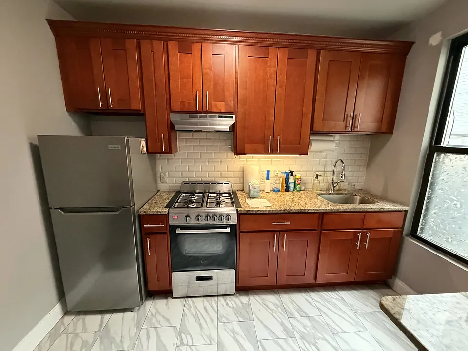 31-21 34th St #1A