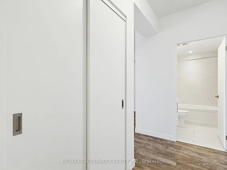 2081 Fairview St #1507 — Photo 7