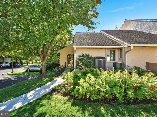 731 Wynnewood Rd APT 19, Ardmore, PA 19003