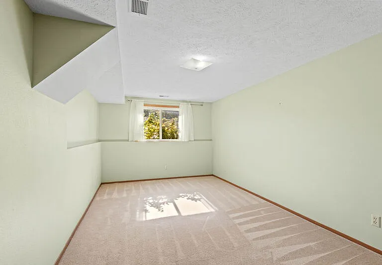 3926 S Alder Cir #1 — Photo 18