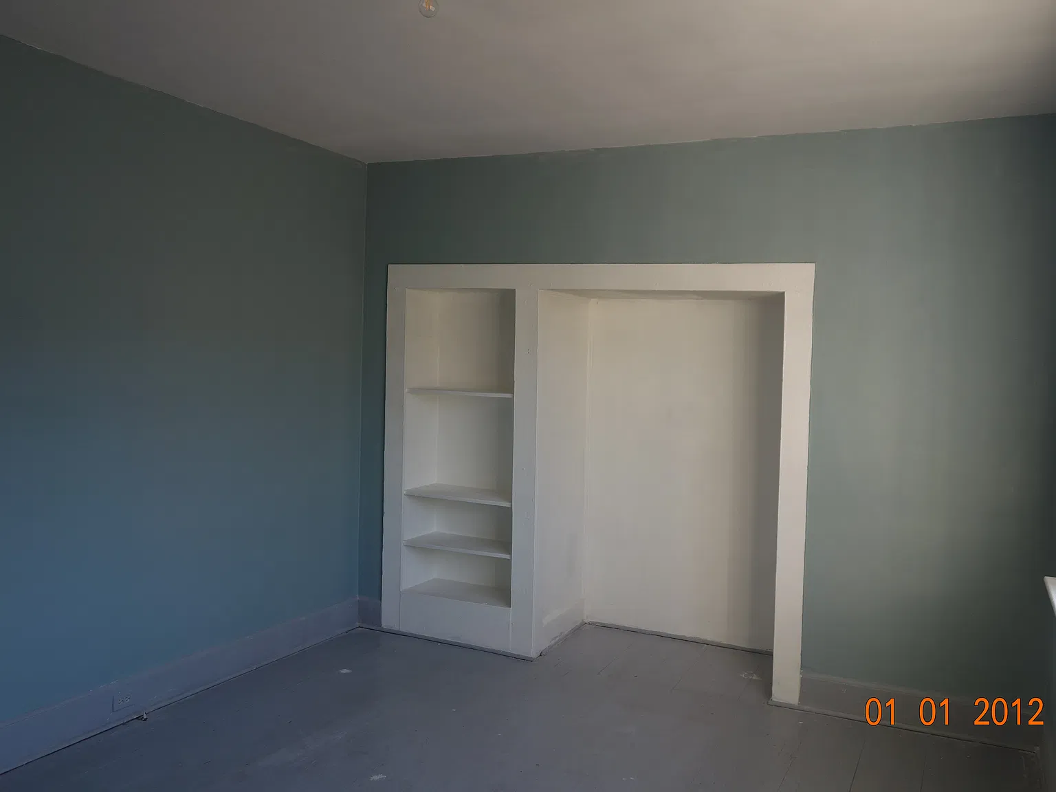 2 bed, 920 sqft, $750 — Photo 3