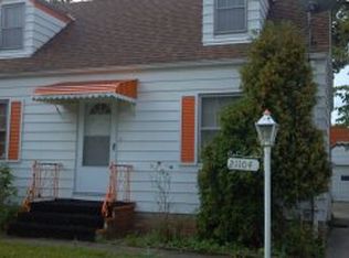 21104 Hansen Rd, Maple Heights, OH 44137