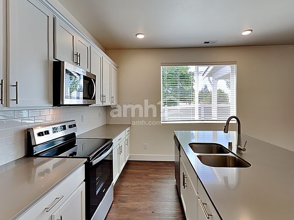 3rd image of 17629 26th Avenue Ct E