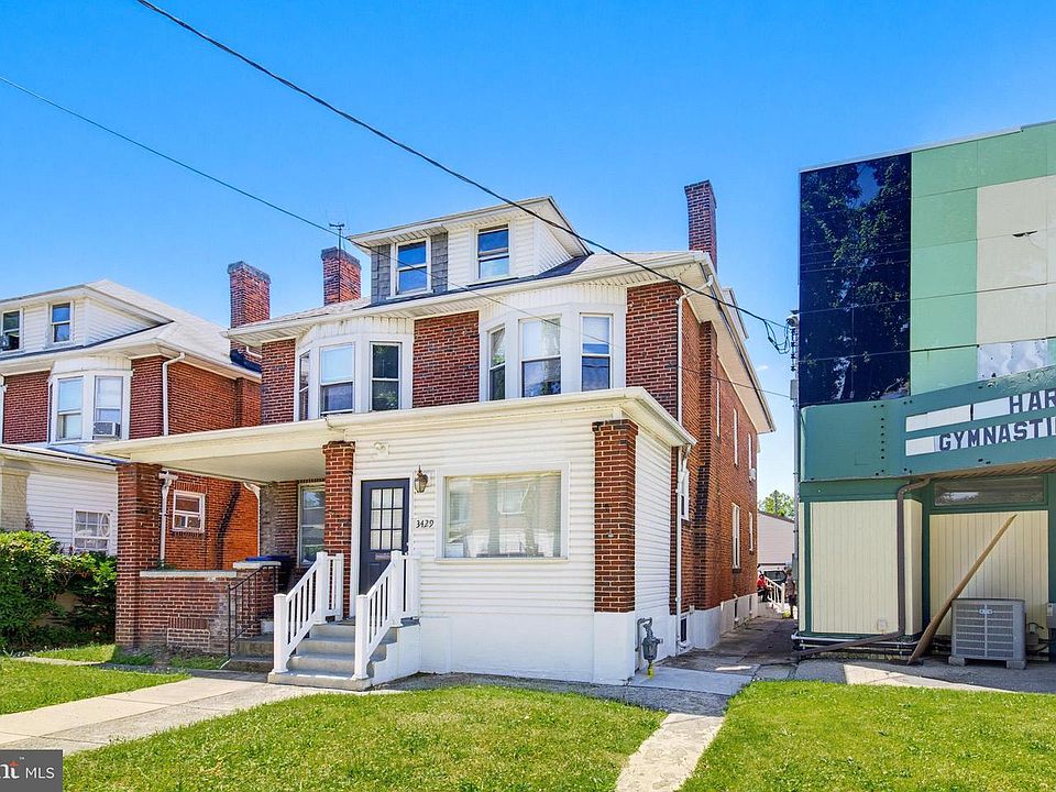 1st image of 3429 Derry St