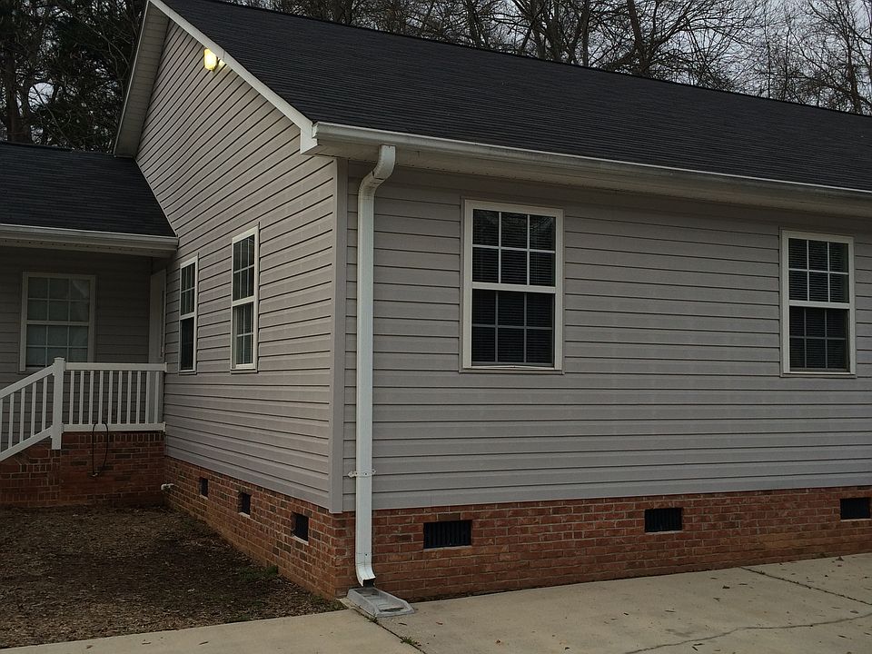 1st image of 29 Paris Creek Ct