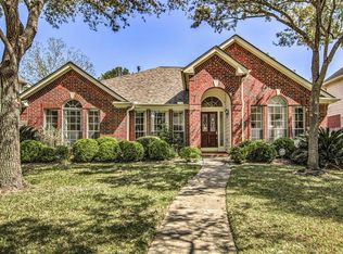 4930 Plantation Run Dr, Sugar Land, TX 77478