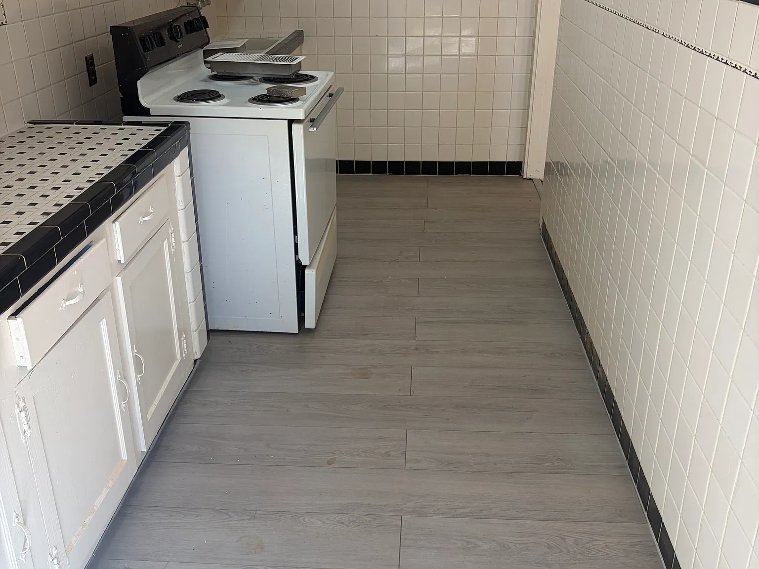 1 bed, 730 sqft, $850 — Photo 3