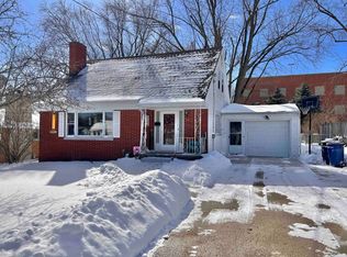 154 Beaupre St, Green Bay, WI 54301