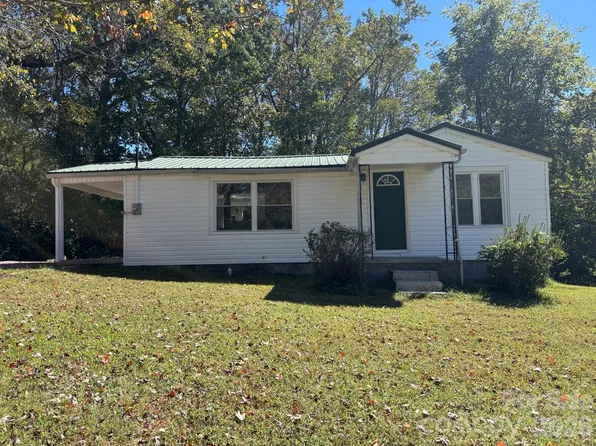 162 Phillips Ln, Spruce Pine, NC 28777