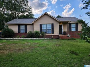 135 Laurel Hill Dr, Prattville, AL 36066