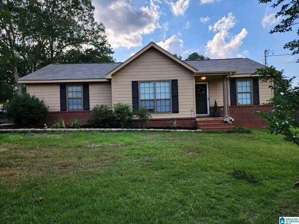 135 Laurel Hill Dr, Prattville, AL 36066