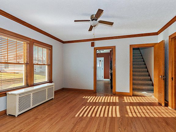 Large dining room, note the beautiful woodwork!