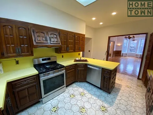 Rented by Hometown Properties | media 33