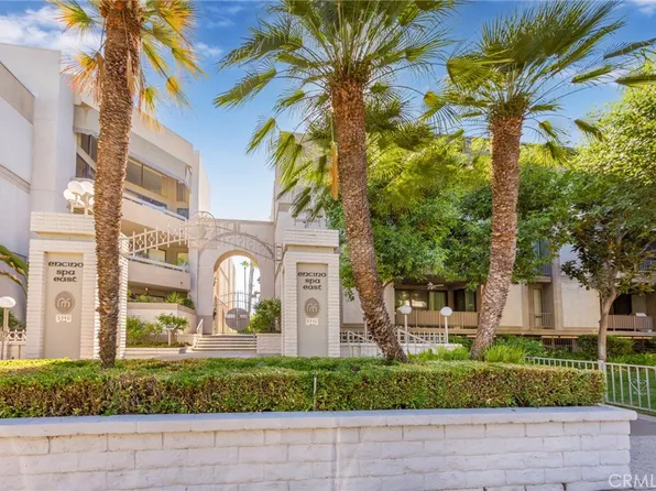 5340 Yarmouth Ave Unit 207, Encino, CA 91316