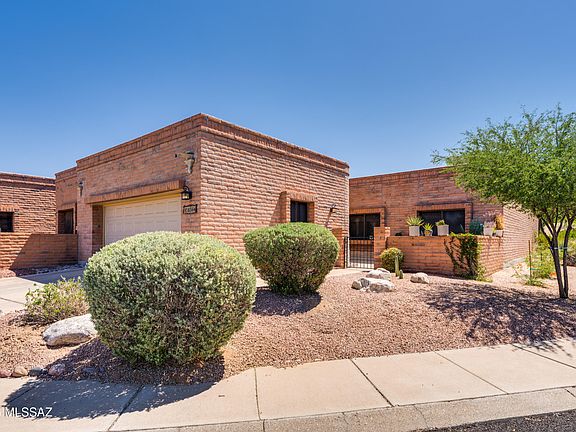3rd image of 8564 N Candlewood Loop
