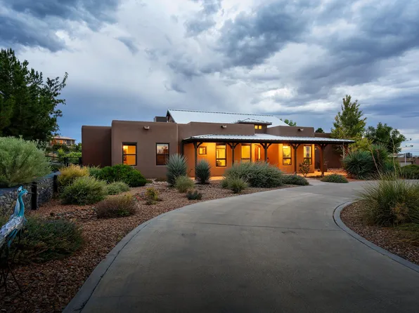 11940 Pino Ave NE, Albuquerque, NM 87122