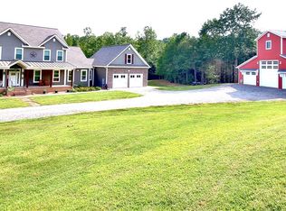 300 Center Dr, Taylors, SC 29687
