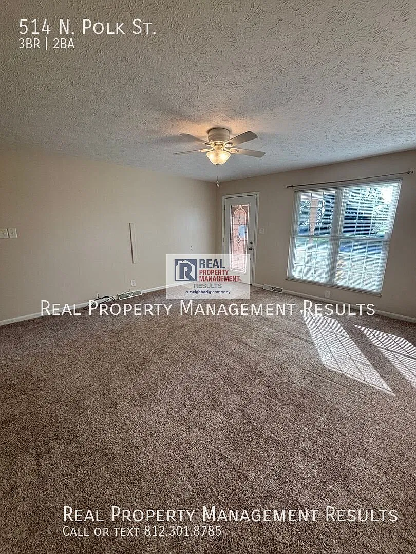 Charming Fort Branch Home with Fenced Backyard & Bonus Room — Photo 3