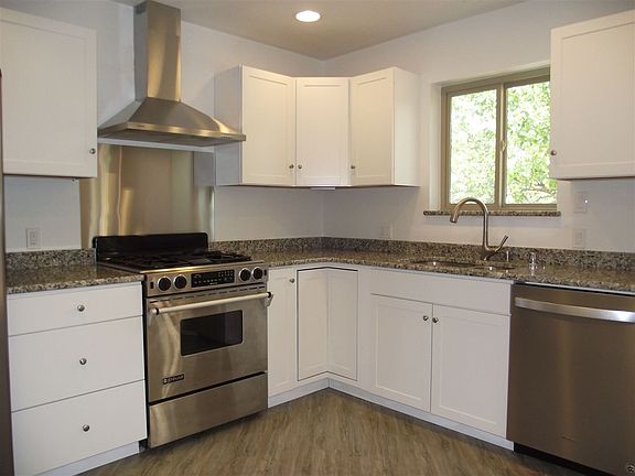 2nd image of 2522 Camino Espuela