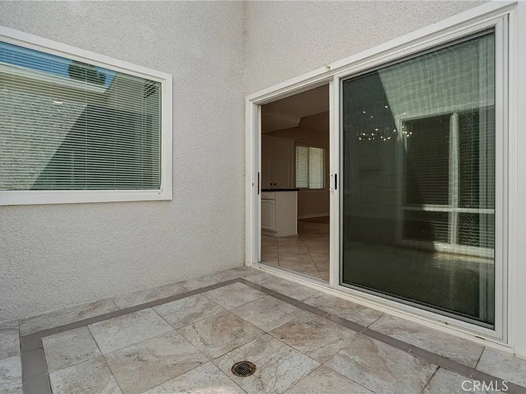 479 Calle Cadiz #B — Photo 21